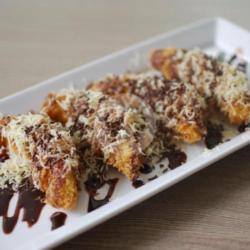 Fried Banana W/chocolate N Cheese