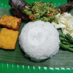 Lele Goreng Cabe Ijo   Nasi