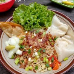 Mie Pangsit Jakarta