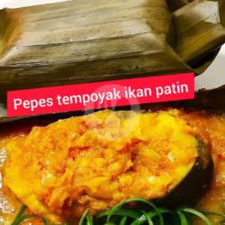 Paket Pepes Tempoyak Ikan Patin