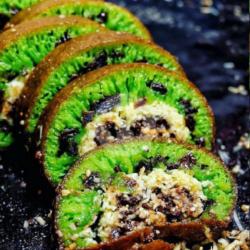 Pandan Coklat Kacang