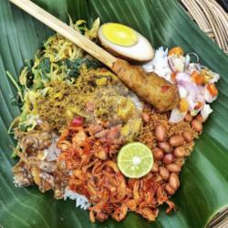 Nasi Ayam Bali Komplit