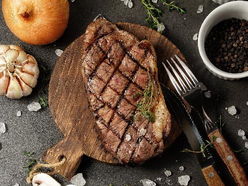 Babeh Steak and Grill, Radar Auri