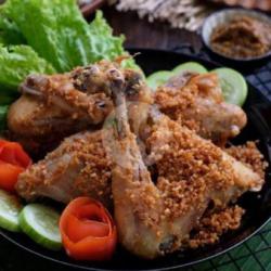 Paket Combo 4 Pt Ayam Paha Goreng Serundeng