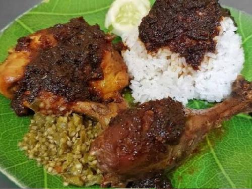 Nasi Bebek & Ayam 99 Khas Madura, Angkrek