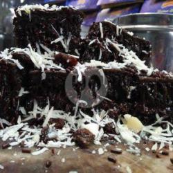 Keju Kismis Blackforest