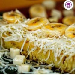 Martabak Manis Keju   Pisang   Susu