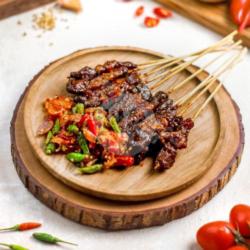 10 Tusuk Sate Maranggi Mix   Sambal Matah   Sambal Kecap