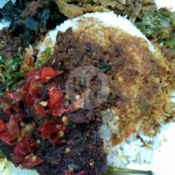 Nasi Dendeng Balado Komplit