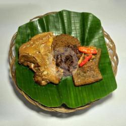 Gudeg Dada Ayam Besar