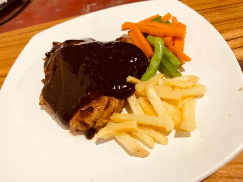 Warkop Steak, Gang Air Mancur