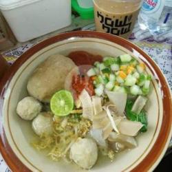 Mie Baso Telor   Kikil