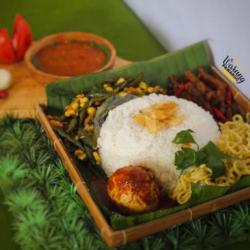 Nasi Campur Lauk Telur Masak Habang Hemat