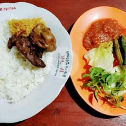 Lalapan Rempelo Ati   Nasi