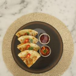 Canggu Street Quesadillas - Chicken Or Vegetarian