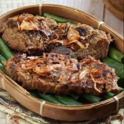 Gepuk Daging Sapi