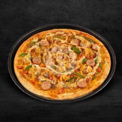 Ayam Geprek Pizza