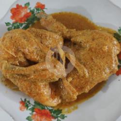 Ayam Gulai(paha/dada)