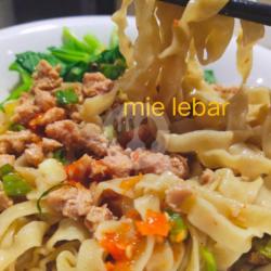 Bakmi Lebar Ayam