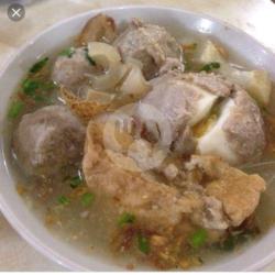 Bakso Telur Komplit.(( Baso Telur, Baso Kecil,baso Tahu,, Kikil(mie, Bihun, Saosin, Toge)