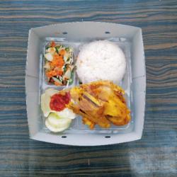 Nasi Box Bebek Bakar T