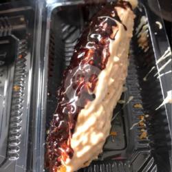 Corndog Mozzarella Dngan Toping Coklat Dan Tiramisu