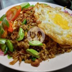 Nasi Goreng Pete Telur Pisah