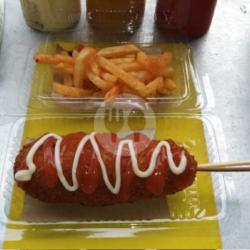 Corndog Mozzarella   Kentang Goreng