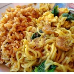 Minas (mie Nasi Goreng)