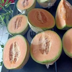 Melon Orange/ Hijau Belah Setengah Butir