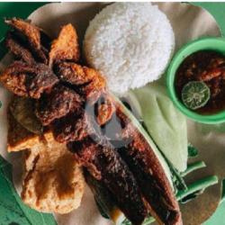 Lalapan Nila/layang (besar)