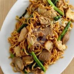 Mie Goreng Bakso Sapi  Ayam