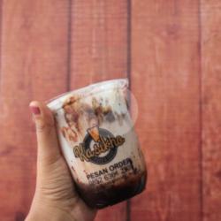 Choco Hazelnut Float