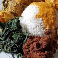 Nasi Rendang Paru Sayur Komplit