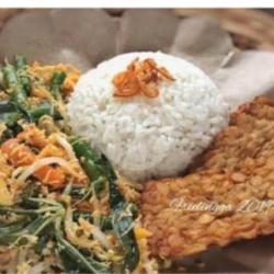 Nasi Urap   Tempe