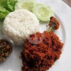 Nasi Ayam Laos