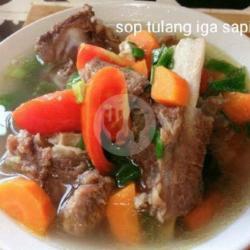 Sop Tulang Iga Sapi