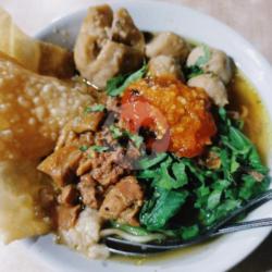 Mie Pangsit Bakso Urat Bakso Kecil