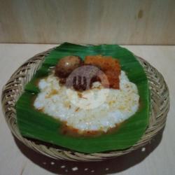 Bubur Gudeg Krecek Tahu/tempe (pilih Salah Satu)