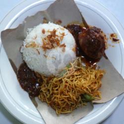 Nasi Putih Telur Ayam Masak Habang