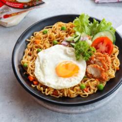 Indomie Goreng Telur N Suiran Ayam