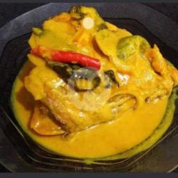 Gulai Kepala Kakap