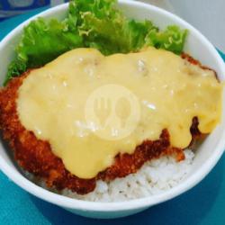 Nasi Chicken Katsu Saus Keju