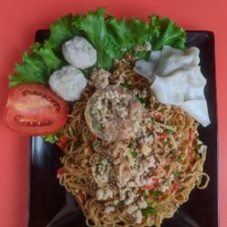 Cwie Mie Goreng Bakso