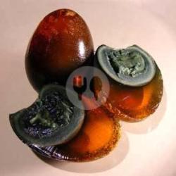 Telur Pitan (pidan) / Century Egg (1/2)