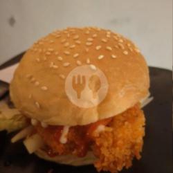 Burger Spesial Keju Chedar