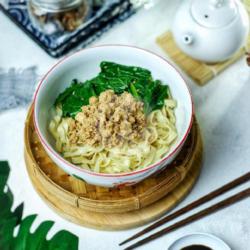 Mie Lebar Jumbo