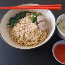 Mie Ayam Asin Bakso