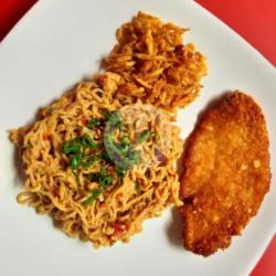 Mie Goreng Sambal Uleg   Chicken Katsu