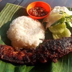 Nasi Lele Bakar